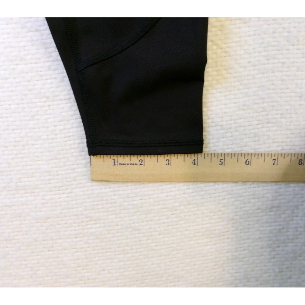 Athleta Rainier 7/8 Tight Leggings Black High‎ Rise Zip Pockets 985342 Womens M